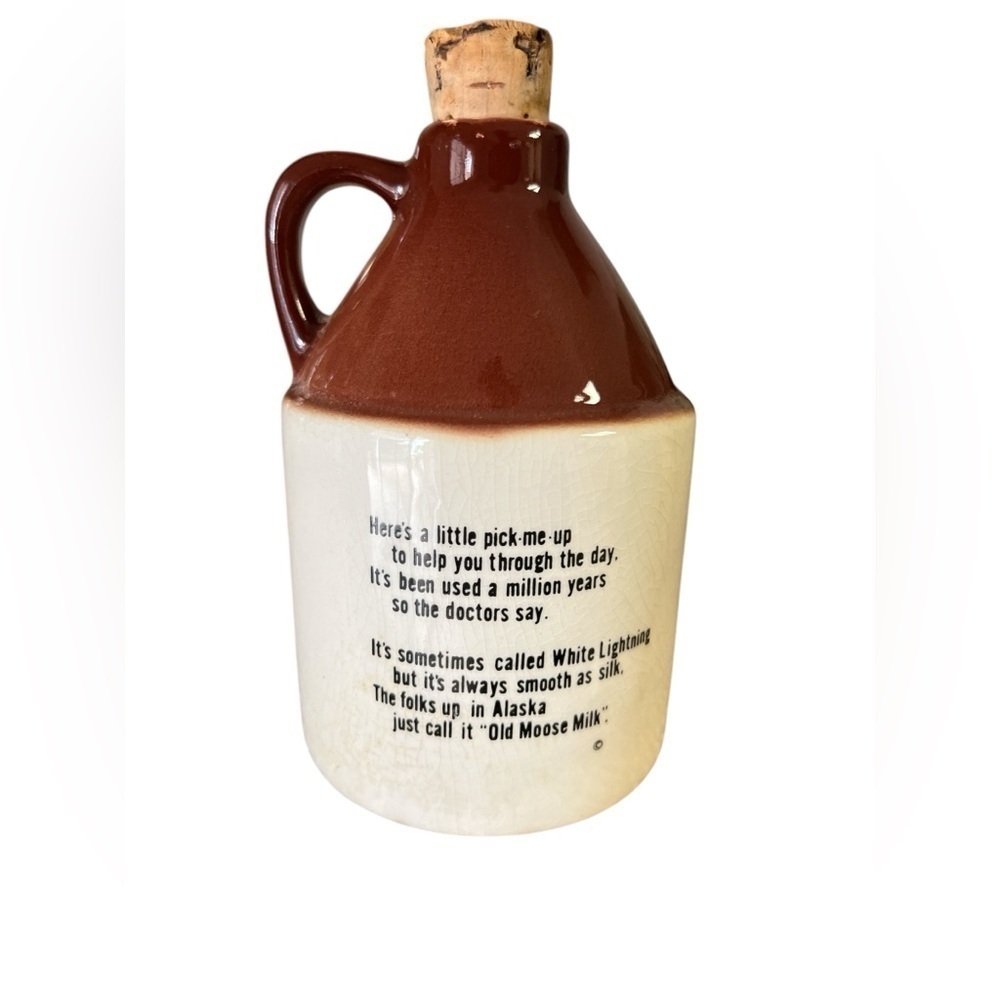 Vintage Alaska moose milk croc jug - Picture 2 of 3